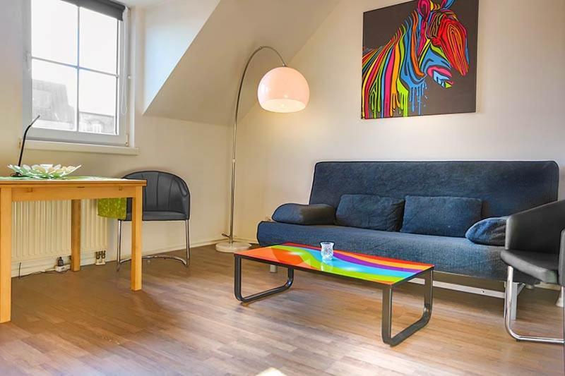 H&H Apartments Im Herzen Der Stadt Super Zentral Ruhig Mit Kochnischen Balkon Oder Empore Greifswald Exterior foto