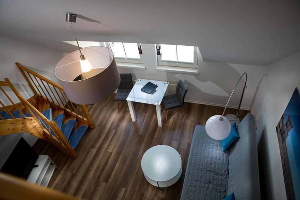 H&H Apartments Im Herzen Der Stadt Super Zentral Ruhig Mit Kochnischen Balkon Oder Empore Greifswald Exterior foto